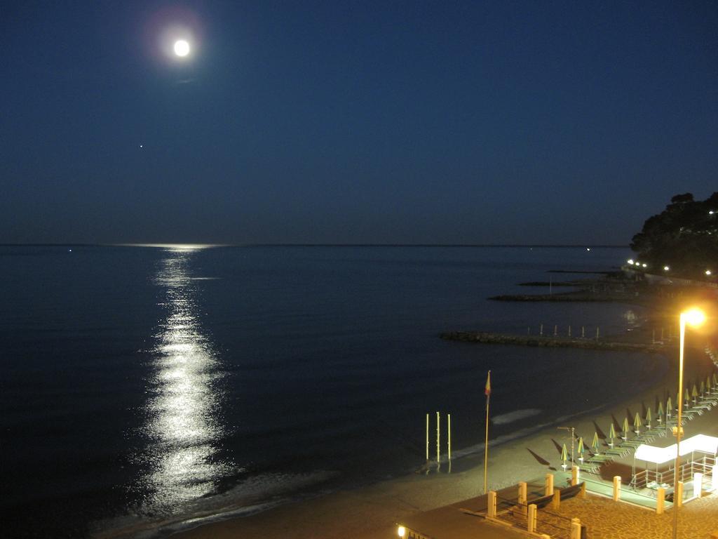 Hotel Bristol Laigueglia Luaran gambar