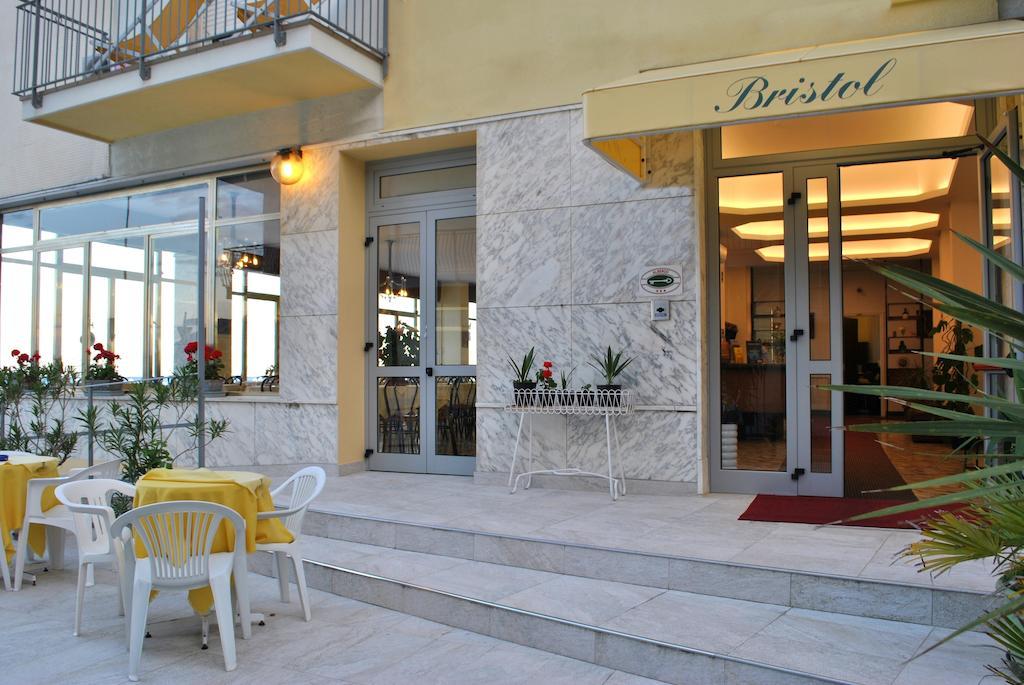 Hotel Bristol Laigueglia Luaran gambar