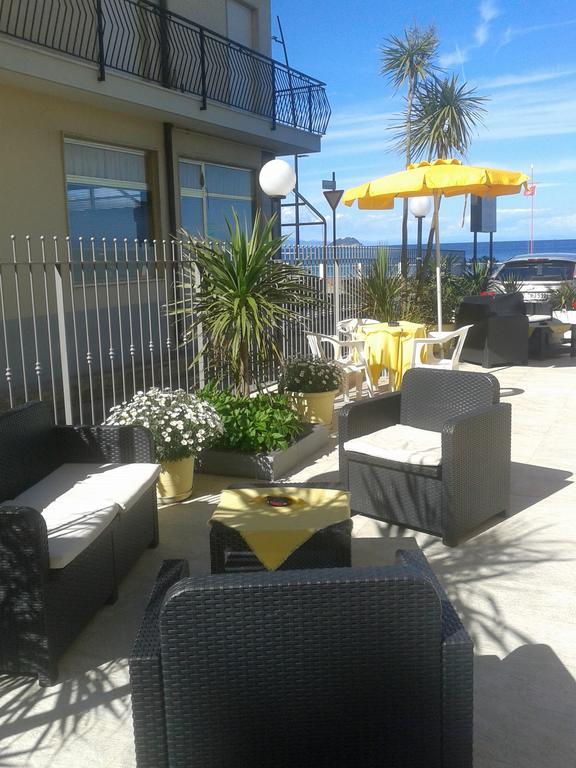 Hotel Bristol Laigueglia Luaran gambar